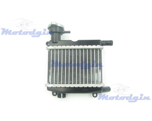 Радіатор Gear UA06J / Jog SA36 / 39J в зборі