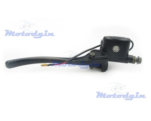 Машинка тормозная (ГТЦ) овальный бачок правая