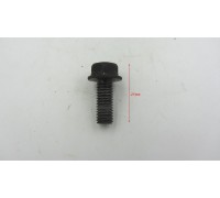 Болт Honda фланцевый М8 Уценка
