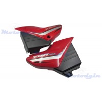 Пластик Yamaha YBR125 2006г боковой пара на бардачок красный